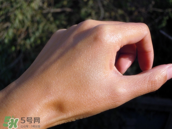 玉蘭油素顏霜怎么樣？玉蘭油素顏霜多少錢？