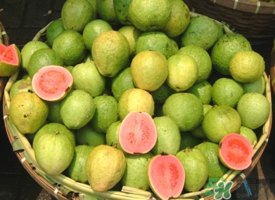 產(chǎn)婦可以吃番石榴嗎？坐月子可以吃番石榴嗎？