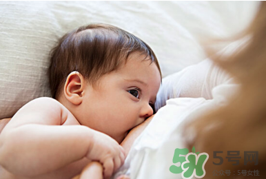 新生兒吃母乳會(huì)撐到嗎？新生兒吃母乳會(huì)吃撐嗎？