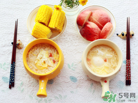 玉米和桃子能一起吃？桃子可以和玉米一起吃嗎？