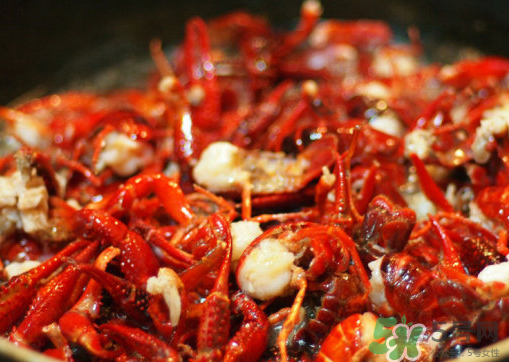 啤酒麻辣小龍蝦怎么做？麻辣小龍蝦為什么放啤酒？