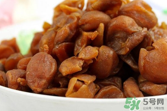 山黃皮怎么腌制成甜的？山黃皮醬的制作方法