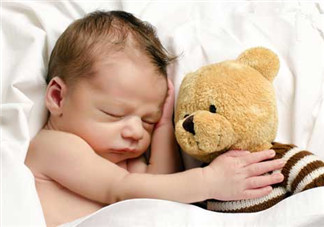 新生兒臍帶發(fā)炎可以用菜油擦嗎？臍帶能不能用菜油擦？