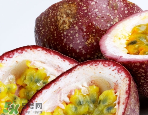 百香果一天吃幾個(gè)好？百香果吃多了會(huì)怎樣？