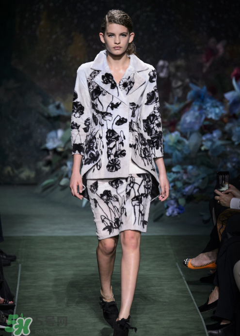 fendi2017秋冬高定秀服裝怎么樣_好看嗎？