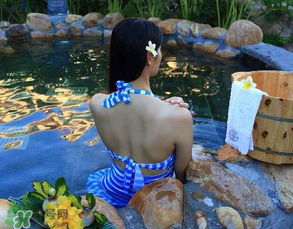 8月份可以泡溫泉嗎？8月份泡溫泉好不好？