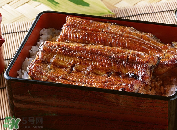 鰻魚飯怎么吃？日本鰻魚飯的做法