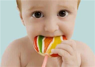 寶寶愛吃甜食智力會下降嗎？兒童愛吃糖會影響智力嗎？