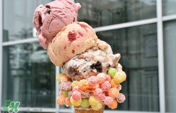 emack bolio's堆疊冰淇淋多少錢？堆疊冰淇淋好吃嗎？