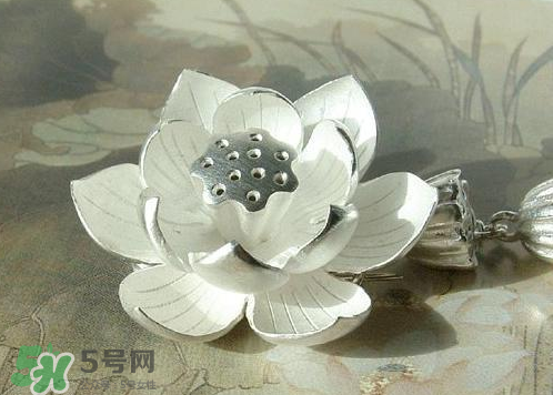 蓮蓬有什么寓意？蓮蓬吊墜帶著什么寓意？