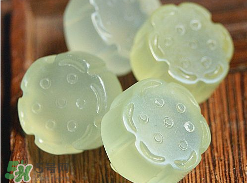 蓮蓬有什么寓意？蓮蓬吊墜帶著什么寓意？