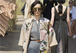 dior迪奧2017秋冬高定系列怎么樣_好看嗎_款式有哪些？