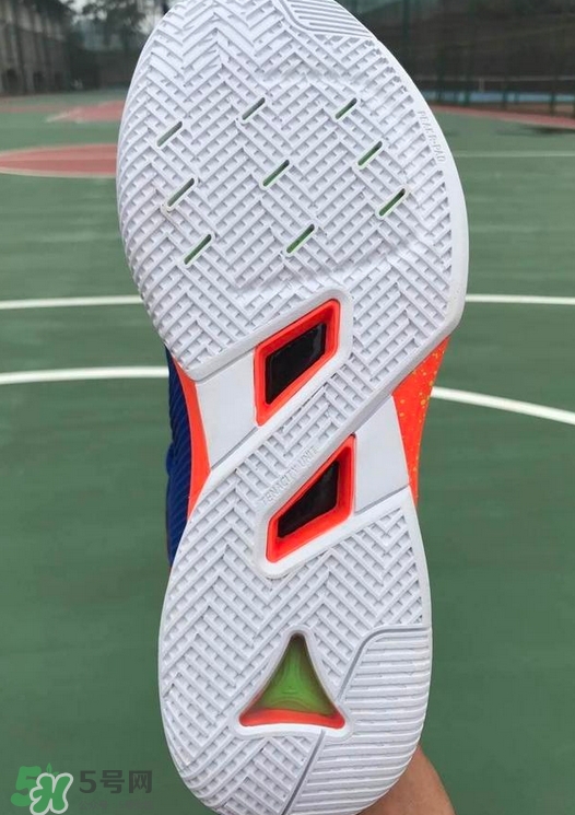 匹克霍華德2代plus多少錢?匹克霍華德2代plus價(jià)格 匹克霍華德2代plus多少錢?匹克霍華德2代plus價(jià)格