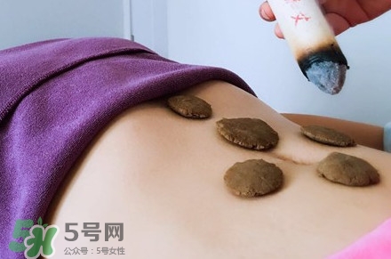 三伏灸一療程多少錢？三伏灸和三伏貼的區(qū)別