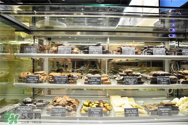 emack bolio's堆疊冰淇淋多少錢？堆疊冰淇淋好吃嗎？