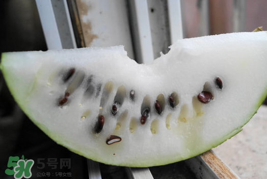 冬瓜爛了一點(diǎn)還能吃嗎？冬瓜爛了還能吃嗎？
