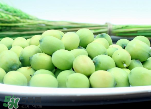 新鮮蓮子有什么功效？新鮮蓮子一次吃多少？