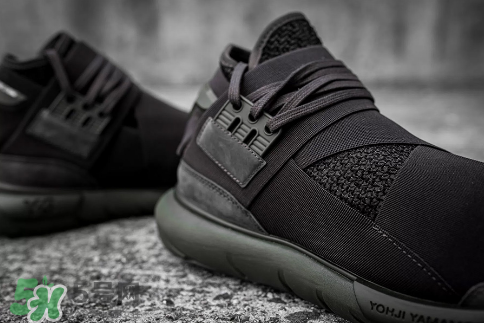 y-3 2017秋冬新款運(yùn)動鞋多少錢_專柜價格