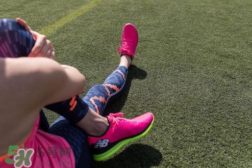 new balance fuelcell跑鞋腳感怎么樣_值得買(mǎi)嗎？