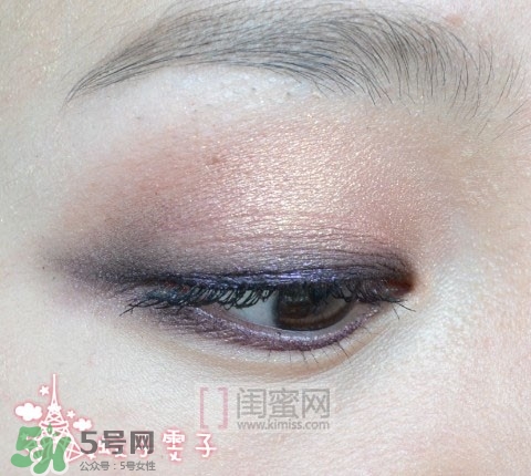 nars吉隆坡眼影怎么畫？nars吉隆坡雙色眼影畫法圖解