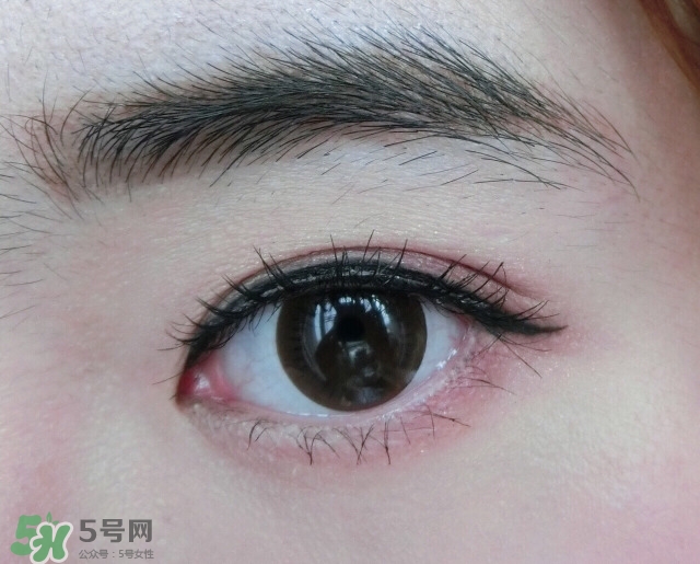 nars吉隆坡眼影怎么畫？nars吉隆坡雙色眼影畫法圖解