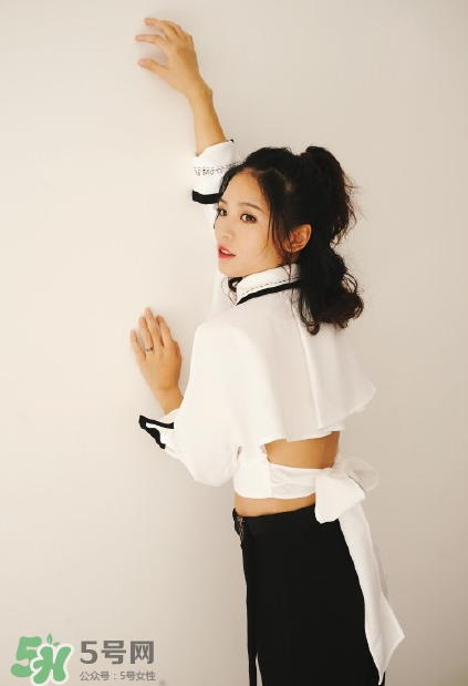 快女黃英懷二胎 快女黃英老公是誰？