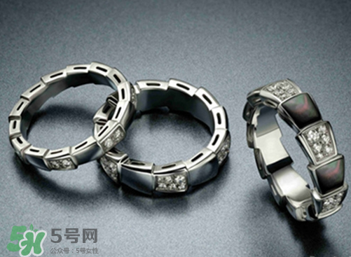 寶格麗靈蛇之戒是什么材質(zhì)？寶格麗蛇形戒指是金的嗎？