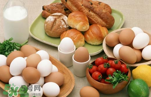 孕婦吃什么對(duì)寶寶皮膚好？孕婦吃什么寶寶漂亮？