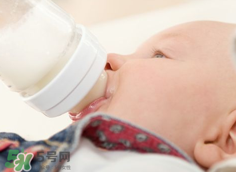 嬰兒吐奶和氙氣有關(guān)系嗎？氙氣會(huì)影響嬰兒吐奶嗎？