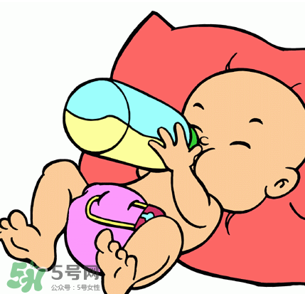 嬰兒吐奶有黃水怎么辦？嬰兒吐奶會(huì)吐黃水嗎？