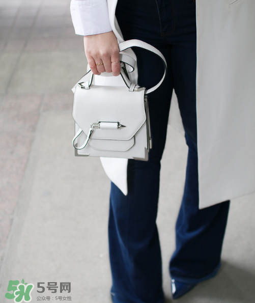 mackage箭頭包多少錢？mackage箭頭包價(jià)格