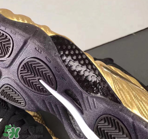 nike foamposite pro metallic gold耐克金泡多少錢(qián)？
