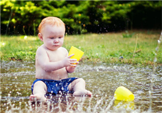 小孩玩水多久合適？小孩多久玩一次水好？