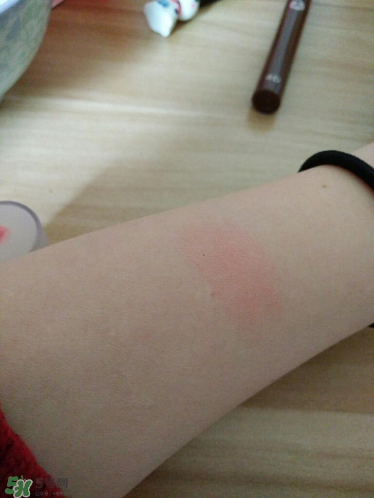 candymoyo膜玉珠光腮紅棒怎么樣_好用嗎 candymoyo膜玉珠光腮紅棒怎么樣_好用嗎