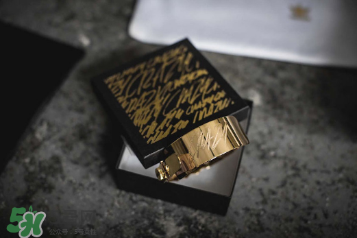 adidas crazy capsule套裝里面有哪些東西？