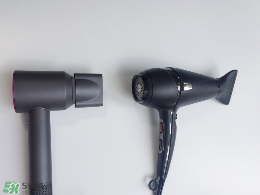 DYSON吹風(fēng)機(jī)和GHD吹風(fēng)機(jī)哪個好
