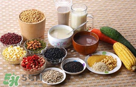 三伏天怎樣驅(qū)寒？三伏天吃什么養(yǎng)生？