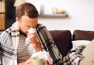 三伏貼能治過(guò)敏性鼻炎嗎？三伏貼治過(guò)敏性鼻炎貼哪里？