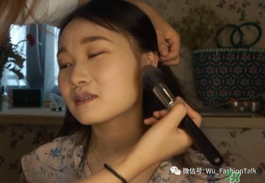 上班化妝步驟圖解 上班妝容化法步驟圖解 上班化妝步驟圖解 上班妝容化法步驟圖解