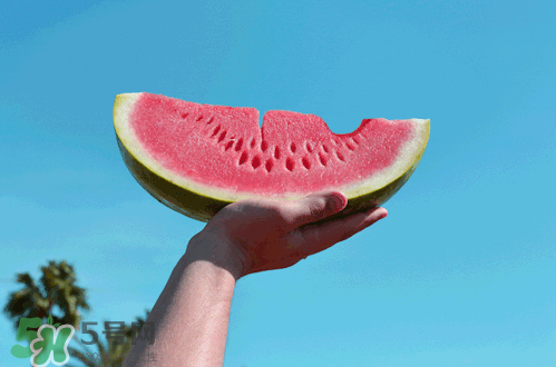 ?做三伏灸可以吃西瓜嗎？?做三伏灸要忌口嗎？