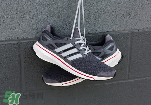 adidas consortium run thru time pack多少錢？