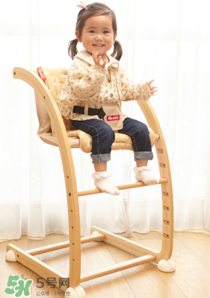 兒童餐椅用到幾歲？?jī)和鸵味啻箝_始用？