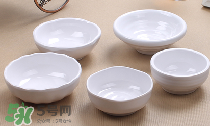 仿瓷碗有毒是謠言嗎？仿瓷碗怎么使用會(huì)有毒呢？