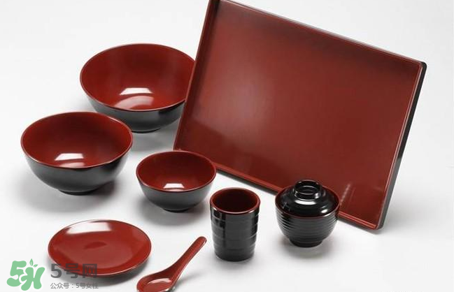 仿瓷碗有毒是謠言嗎？仿瓷碗怎么使用會(huì)有毒呢？