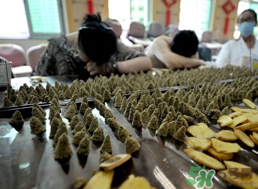 三伏灸會(huì)痛嗎？三伏灸全身酸痛怎么回事？