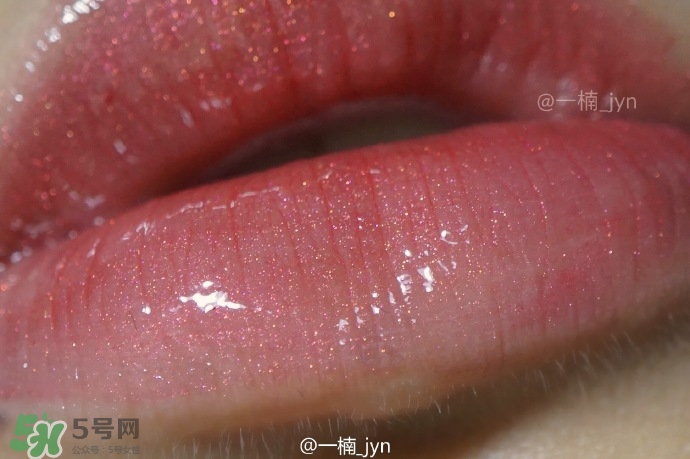 適合夏天用的口紅顏色推薦 適合夏天的口紅試色 適合夏天用的口紅顏色推薦 適合夏天的口紅試色