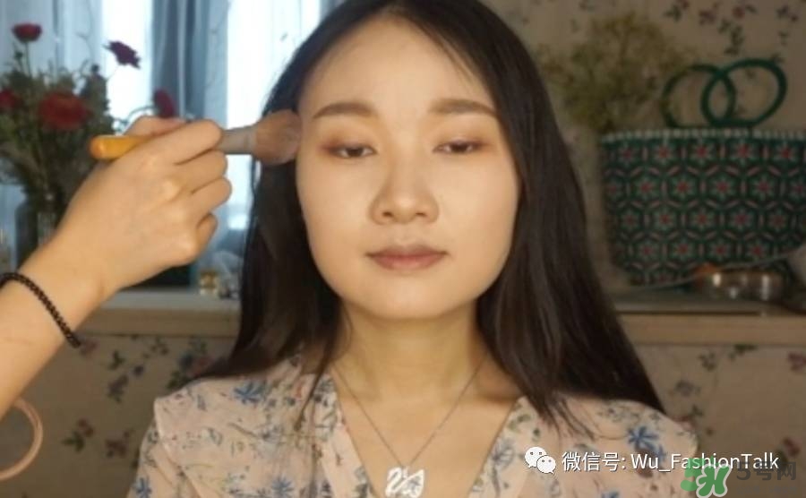 上班化妝步驟圖解 上班妝容化法步驟圖解 上班化妝步驟圖解 上班妝容化法步驟圖解