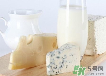 純牛奶什么時(shí)候喝最好？純牛奶哪個(gè)牌子好