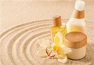 使用護(hù)膚品小知識(shí) 護(hù)膚品使用小常識(shí)