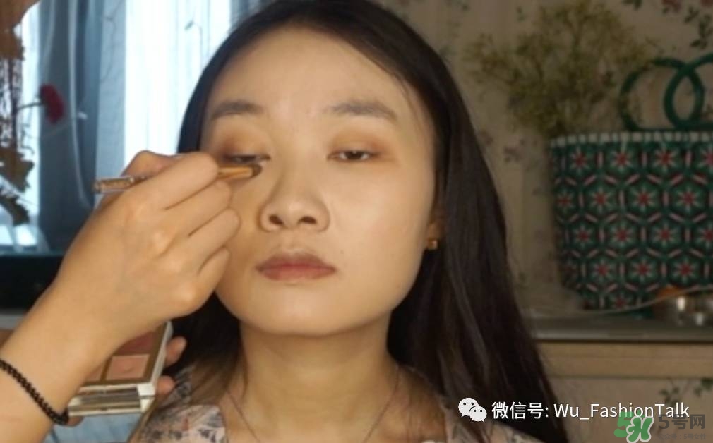 上班化妝步驟圖解 上班妝容化法步驟圖解 上班化妝步驟圖解 上班妝容化法步驟圖解